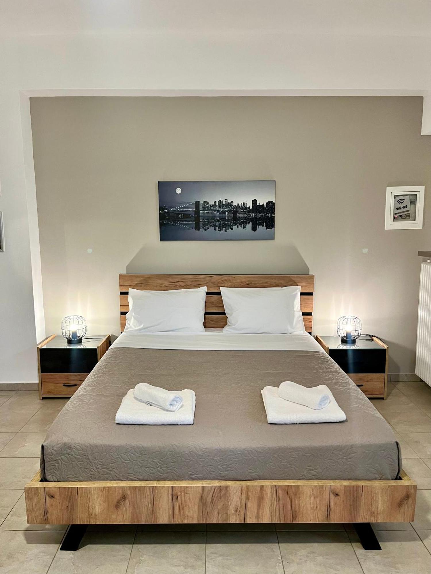 Lia'S Luxury Apartment - Near Airport 科洛皮奥 外观 照片